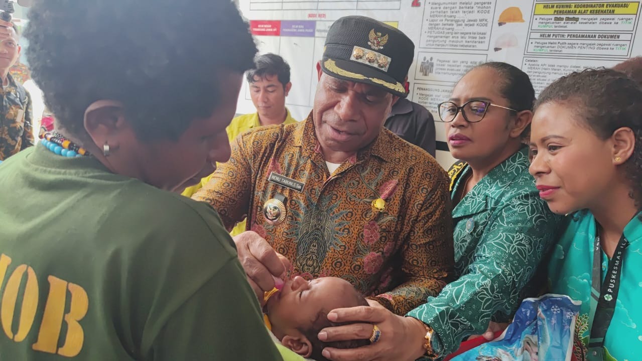Cegah Stunting, Bupati bersama TP PKK Kabupaten Pu...